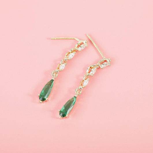 Aretes de Perla Verde Esmeralda con Brillo Cristalino - Image 7