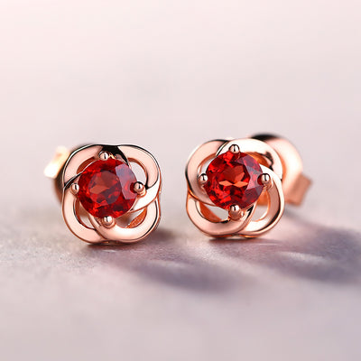 Aretes de Plata 925 con Granate Natural en Forma de Trébol - Image 3