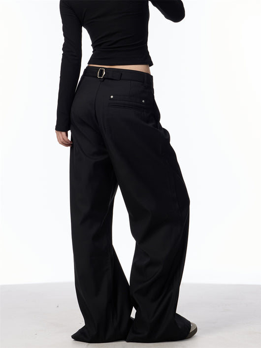 Pantalón Casual Holgado con Pliegues Dobles y Remaches - Image 7