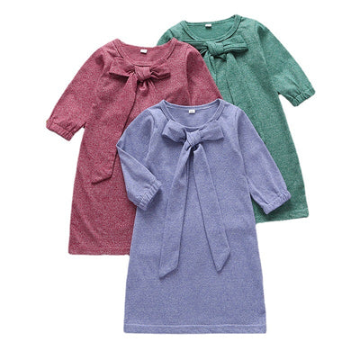 Vestido de Manga Larga con Lazo para Bebé en Color Sólido - Image 6