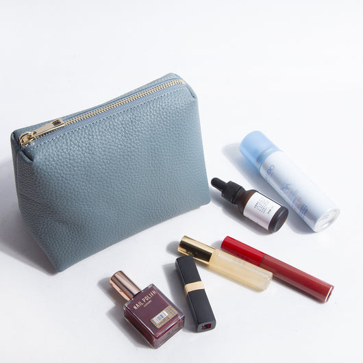 Bolsa de Almacenamiento de Cosméticos en Cuero Grabado con Patrón de Lichi - Image 25