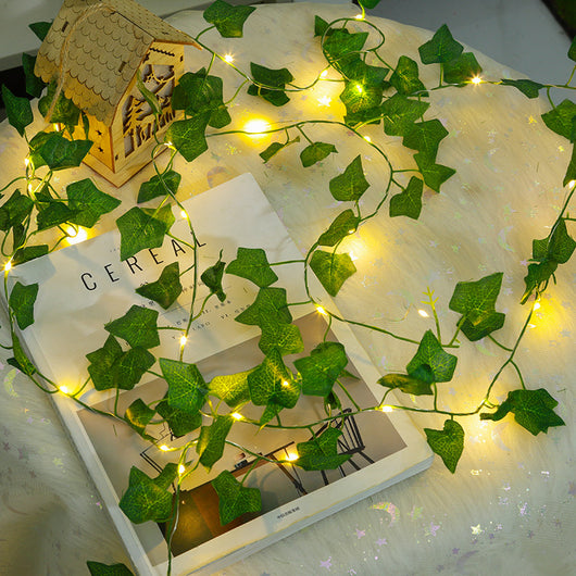 Cadena de Luces LED con Hojas Verdes y Alambre de Cobre para Decoración Interior - Image 5