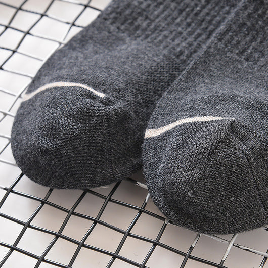 Calcetines Negros Antibacterianos de Algodón Peinado para Hombre con Absorción de Transpiración - Image 8