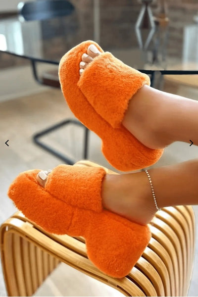 Pantuflas Térmicas Gruesas con Forro Polar y Punta Cuadrada para Mujer - Image 7