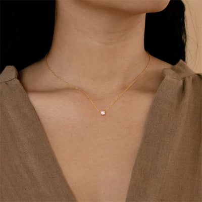 Collar de Circonita Cuadrilateral con Diseño de Cuatro Garras - Estilo Europeo Minimalista