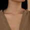 Collar de Circonita Cuadrilateral con Diseño de Cuatro Garras - Estilo Europeo Minimalista