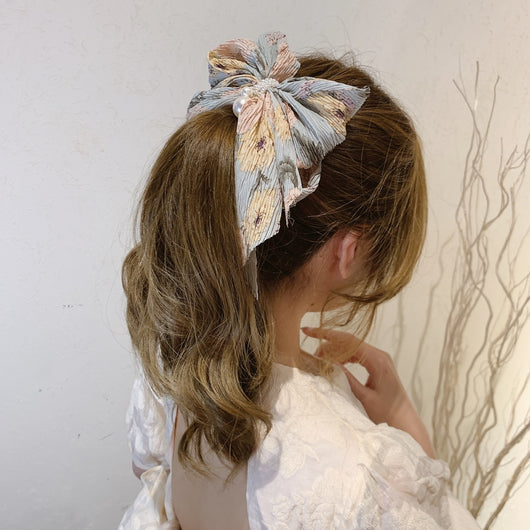 Pasador Floral con Moño Grande - Image 6