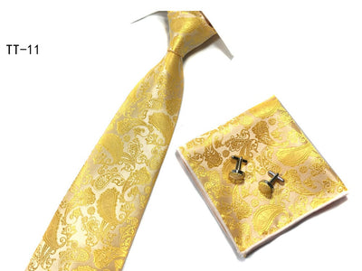 Traje de Tres Piezas con Corbata a Juego - Image 22