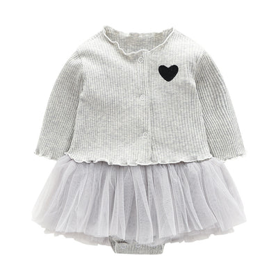 Conjunto Elegante de Falda Halter y Cárdigan de Manga Larga - Image 11