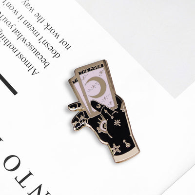 Broche Místico de Mano Luna Tarot - Image 3