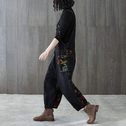 Jeans Casuales con Tirantes Estampados - Image 3