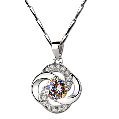 Collar Trébol de Cuatro Hojas para Mujer - Cadena Escotada - Image 6