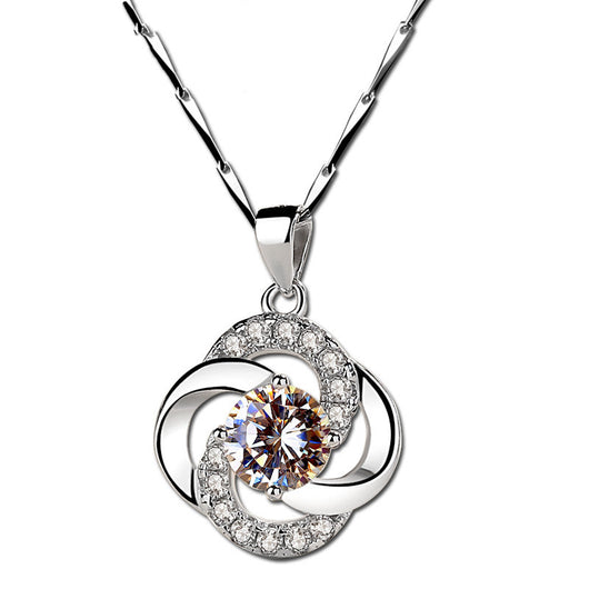 Collar Trébol de Cuatro Hojas para Mujer - Cadena Escotada - Image 6