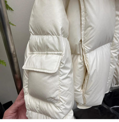 Chaqueta Acolchada Suelta con Capucha para Mujer - Image 17
