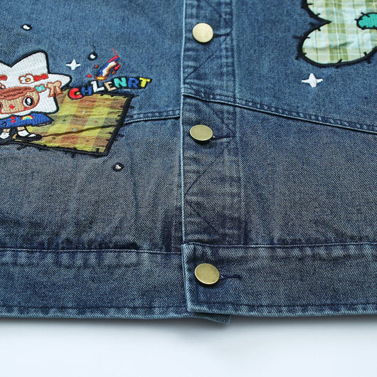 Chaqueta Denim Vintage con Bordado de Pareja - Image 4