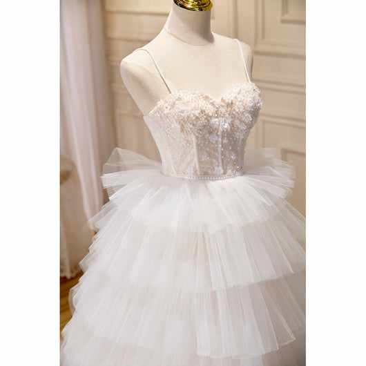 Vestido de Novia con Tirantes y Cola Elegante - Image 12