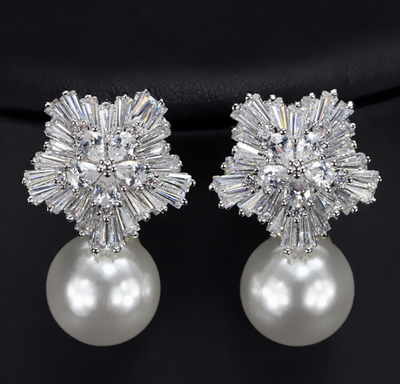 Aretes de Perla y Zirconia 'Fuegos Artificiales' - Joyería de Lujo para Mujer