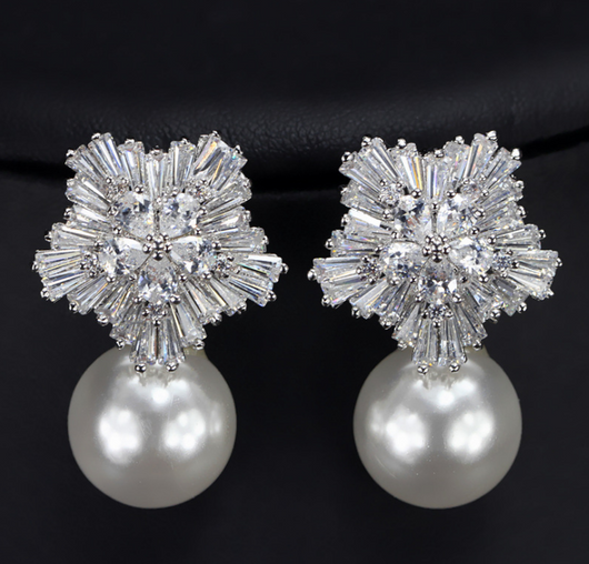 Aretes de Perla y Zirconia 'Fuegos Artificiales' - Joyería de Lujo para Mujer