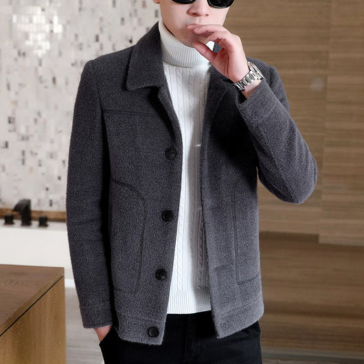 Abrigo de Lana Gruesa para Hombre con Detalles de Visón - Image 10