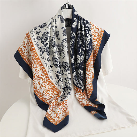 Pañuelo Cuadrado Retro Estampado para Mujer - Diseño Clásico - Image 7