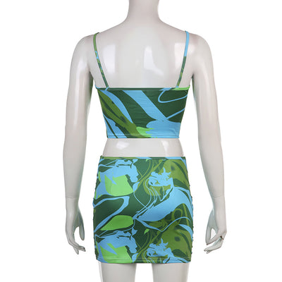 Conjunto de Dos Piezas: Blusa Estampada y Falda Corta - Image 16