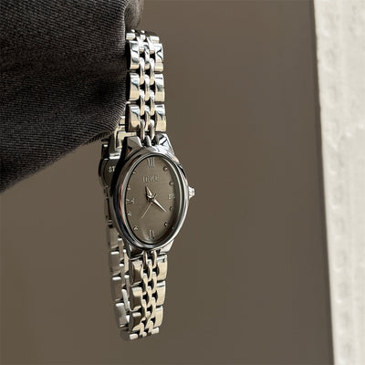 Reloj Elegante de Diseño Exclusivo con Esfera Pequeña y Detalles de Diamante