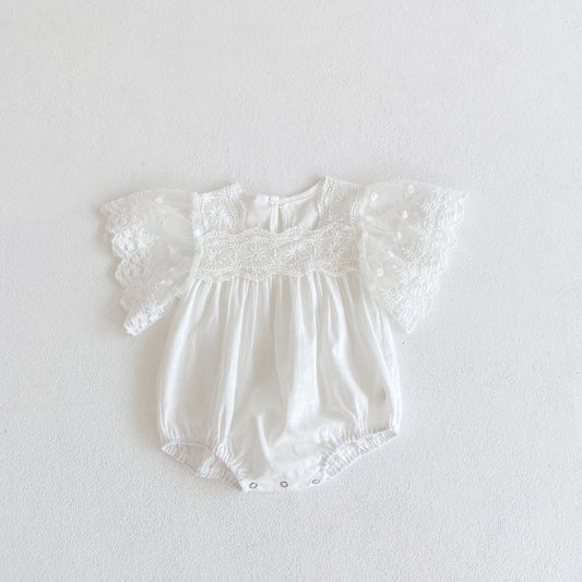 Jumpsuit Elegante con Mangas Volantes y Encaje - Image 2