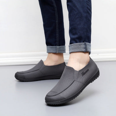 Botas de Lluvia Minimalistas para Hombre - Diseño Clásico y Resistente - Image 5