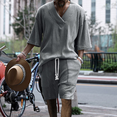 Conjunto de 2 Piezas Hombre: Playera Jacquard Cuello V Manga Corta + Shorts con Bolsillos - Image 6