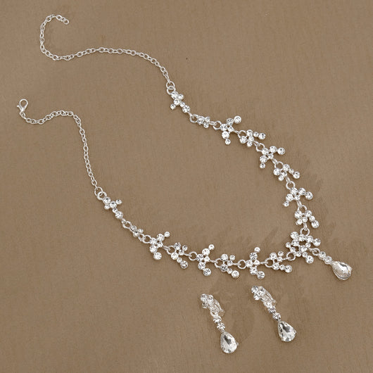 Conjunto de Aretes y Collar con Perlas y Cristales para Mujer - Image 3