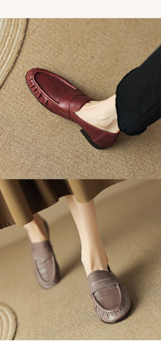 Mocasines Casuales de Cuero para Mujer con Pliegues Elegantes - Image 9