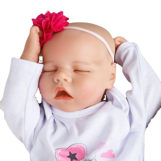 Muñeca Reborn Realista de 17 Pulgadas - Bebé Niña con Detalles Auténticos - Image 3