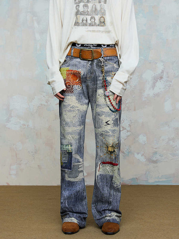 Jeans con Parches 3D Impresos y Cierre Micro-Pull Digital