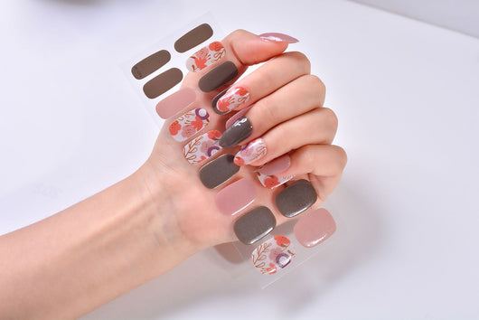 Parches de Gel para Uñas - Diseño Minimalista y Elegante - Image 7