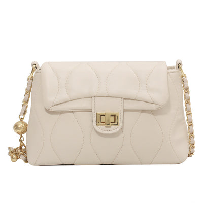 Bolsa Cuadrada Pequeña con Cadena de Hilo Bordado - Image 11