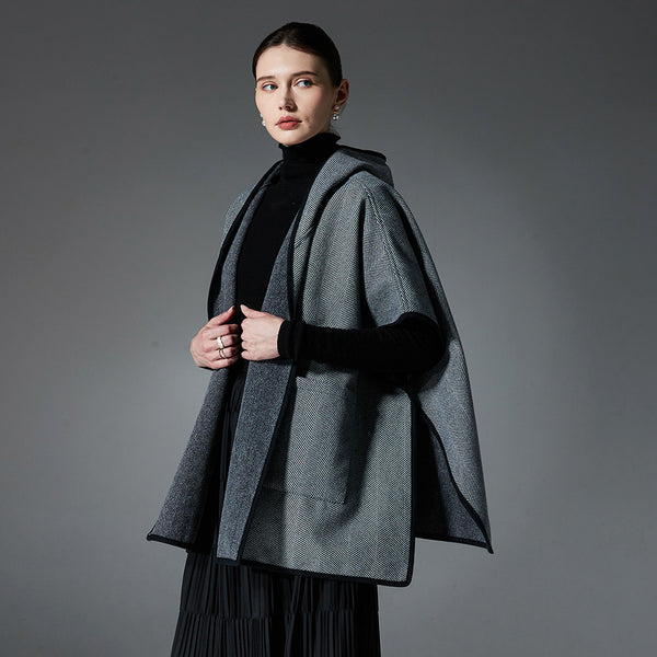 Poncho Capa Gris Reversible de Lana Doble Faz