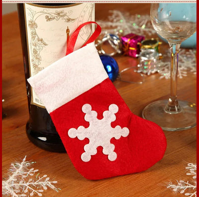 Portacubiertos Navideños de Papá Noel para Decoración de Mesa - Image 23