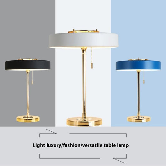 Lámpara de Mesa Minimalista Luxury - Diseño Moderno para tu Dormitorio - Image 2