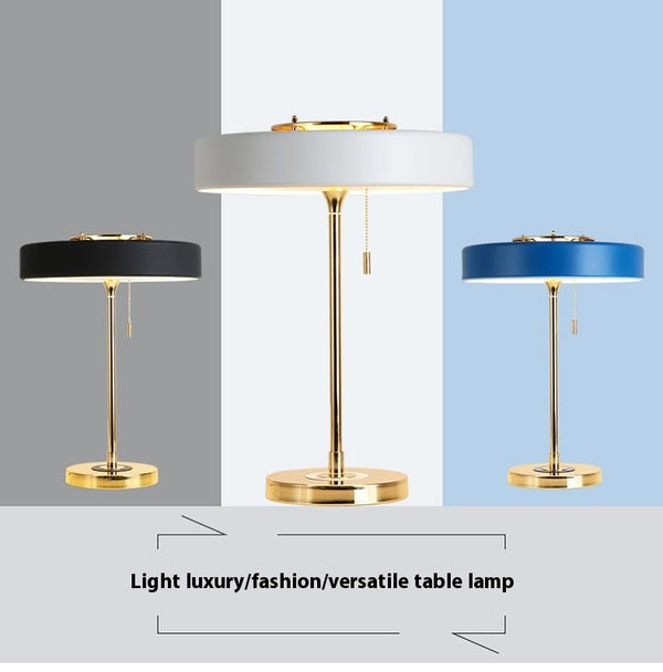 Lámpara de Mesa Minimalista Luxury - Diseño Moderno para tu Dormitorio