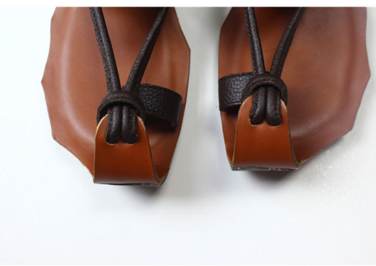 Sandalias y Pantuflas Literarias de Cuero Artesanal Talla Grande - Image 11