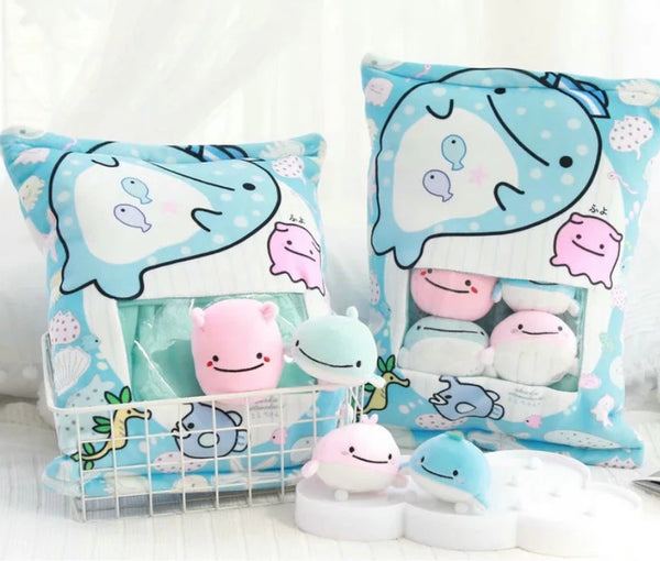 Bolsa Grande de Snacks Deliciosos y Peluches Suaves - Image 22