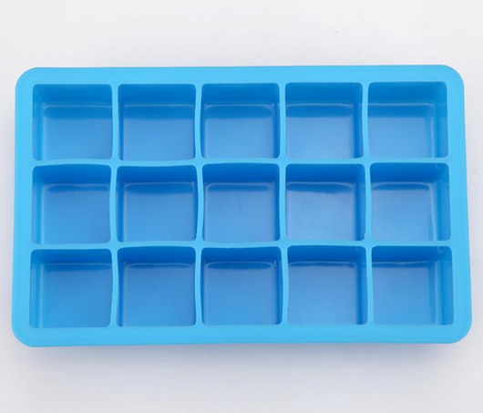Molde de Hielo de Silicona con 15 Cuadrados - Image 5