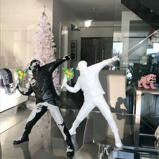 Escultura Decorativa de Arte Contemporáneo - Image 2