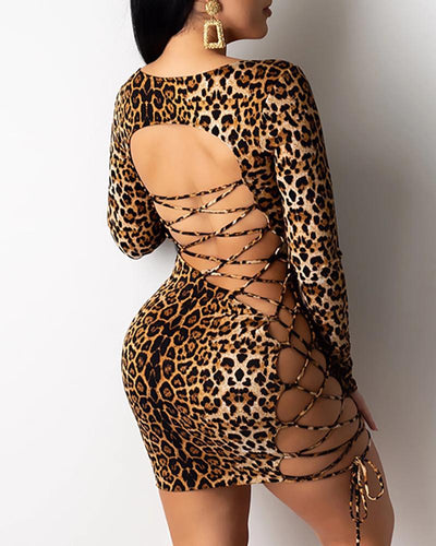 Vestido Corto con Espalda de Encaje y Estampado Leopardo para uso en Ecuador - Image 9