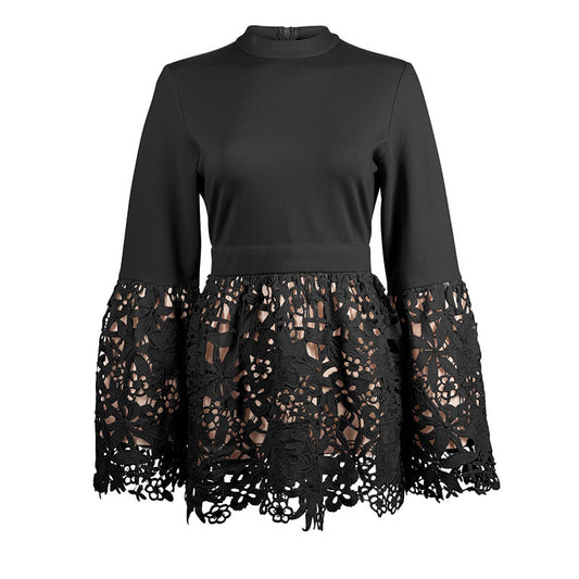 Blusa Elegante Talla Grande con Encaje y Mangas Acampanadas para Mujer - Image 2