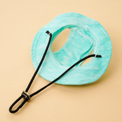 Sombrero Cubo Protector Solar para Mascotas con Correa Ajustable - Image 3