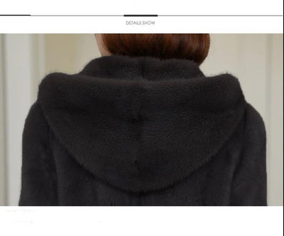 Abrigo Corto Grueso con Capucha y Cuello de Piel para Invierno - Image 14