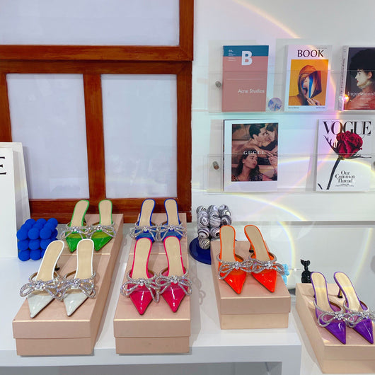 Sandalias de Tacón Stiletto con Moño de Cristales y Punta Afilada - Image 17
