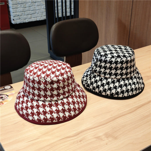 Gorra Pescador Pata de Gallo Clásica Blanco y Negro con Visera Grande - Image 19