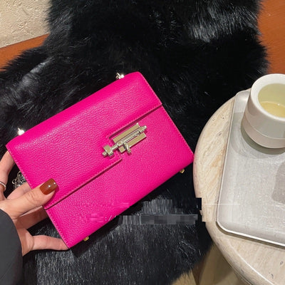 Bolso Crossbody de Cuero con Cierre Magnético para Mujer - Image 6